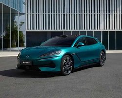 Более 1000 км: BYD выпустил электромобиль с рекордным запасом хода (фото)