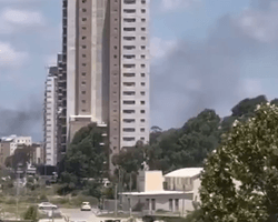 Ліван запустив "рій" дронів на Ізраїль: у містах лунають вибухи, є поранені (відео)