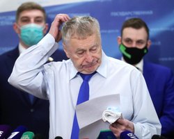 "Клоун-националист": в файлах Эпштейна нашли несколько упоминаний о Жириновском