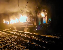 Атака на поезд "Барвенково-Чоп": Маск ответил на призыв ограничить Starlink на "Шахедах"