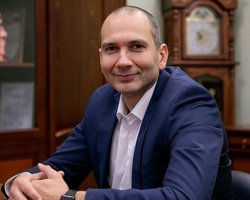 В России умирают топ-чиновники: найден мертвым бывший замминистра труда Алексей Скляр