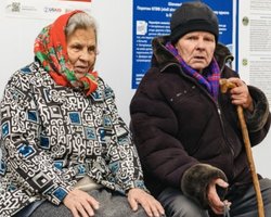 Части украинцев прекратили выплаты пенсий в 2026 году: в ПФУ объяснили, как их возобновить