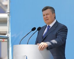 Янукович разрешил украинцам не платить налог на недвижимость в этом году