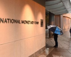 В мае Украина может получить от МВФ $2 млрд, – Гетманцев