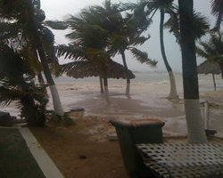 Тропический шторм на Филиппинах унес жизни более тысячи человек