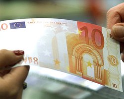 Министр финансов ФРГ: Банкротства Греции не будет