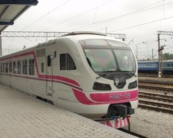 На Львовской железной дороге впервые за 15 лет появился новый дизель-поезд украинского производства