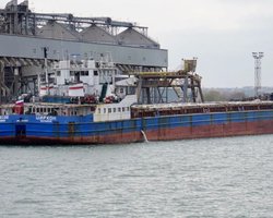 Удар по Таганрогу: що сталось з кораблями Natra й Circon під час атаки БпЛА (відео)