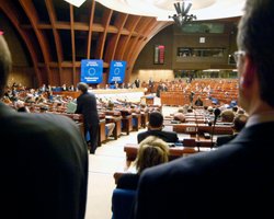 Россия лишена права голоса в ПАСЕ до апреля (обновлено)