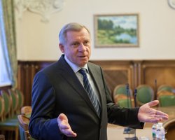 Рада уволила главу НБУ Якова Смолия