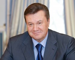 Янукович: через год у Украины будет лучший рост ВВП на континенте