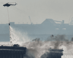 Крымский мост до сих пор не разрушен: Кулеба сослался на технические причины