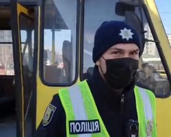 Локдаун во Львове: водители выгоняют пассажиров при виде полицейских (видео)