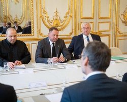 "Досье о требованиях": The Telegraph рассказало о пяти предложениях, которые Украина передала США