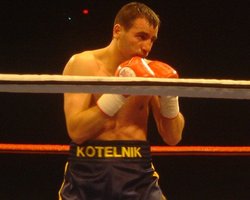 Андрей Котельник переходит в новую весовую категорию