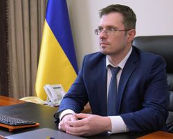 Українців наступного року чекає повторна вакцинація від COVID-19, — Кузін