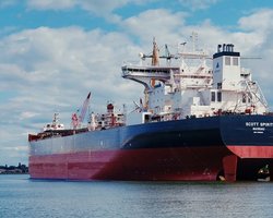 Вперше з 2022 року: Росія та Індія відновлюють постачання СПГ, — Reuters