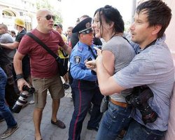 В Батьківщине возмущены решением прокуратуры закрыть дело о бездействии милиции 18 мая