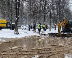 Тріщини у фундаментах, забрудненні водойми та гепатит А: що буде, якщо каналізація в Києві не запрацює
