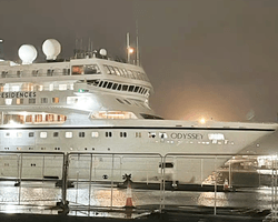 Дешевле чем в городе: супруги продали дом и живут на круизном лайнере (фото)