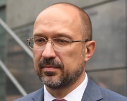 Карантин в некоторых регионах могут ослабить, – Шмыгаль