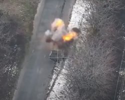 Бои на левом берегу: бойцы ВСУ охотятся на вражескую технику под Херсоном (видео)