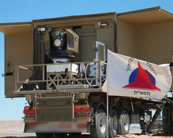 Уперше у світі: Ізраїль готовий застосувати лазерну зброю проти ракет, — військовий оглядач