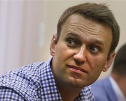 Пи..ец нам, если мы это стерпим. Реакция cоцсетей на приговор Навальному