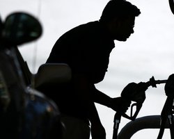 Удары по Сирии раскалят цены на бензин и газ в Украине, - эксперт