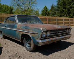 Покинули на 48 років: у старому сараї виявили перше у світі авто з турбонаддувом (відео)