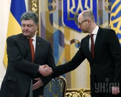 Как Яценюк и Порошенко портфели в Кабмине делят