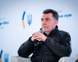 У нас есть свое оружие для ударов по РФ, а западное нужно для деоккупации Украины, — Данилов