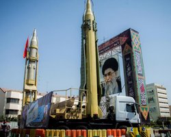 Не только дроны: Иран мог выпустить по Израилю ракеты, — Politico