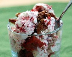 Украинцы разлюбили мороженое