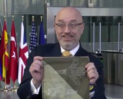 "Рамштайн-9": Резников намекнул на передачу Украине истребителей в будущем (видео)