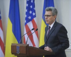 США хочет лишить Россию любых доходов от энергетики, — Reuters