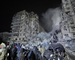 Трагедія у Дніпрі: під завалами будинку може бути звільнена з полону РФ захисниця "Азовсталі"