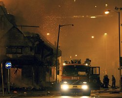 В Британии погибли три человека, защищавшие свой дом от мародеров