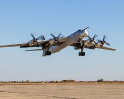 "Будем бомбить": в МИД РФ угрожают обстрелами по целям НАТО, если ситуация с Defender повторится