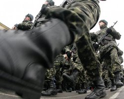 Минобороны возмущено мотивацией отставки главы Генштаба и его зама