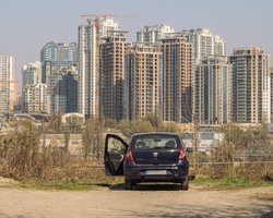 Не было денег на такую покупку: ВАКС конфисковал у сотрудницы таможни квартиру во Львове