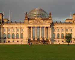 В Вене арестован террорист, намеревавшийся взорвать Рейхстаг