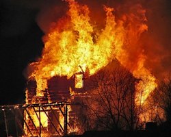 Россия в огне: пожар тушат 240 тыс человек. Объявлен режим ЧС