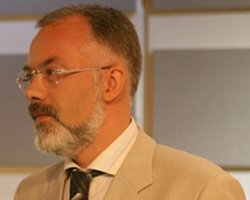 Табачник пообещал, что его личная позиция не повлияет на политику министерства,- Герман