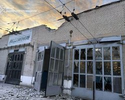 Понад 20 атак: Росія зранку масовано обстрілює Дніпропетровщину (фото)