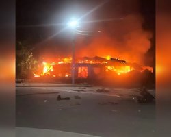 ЗС РФ вдарили балістикою по місту Татарбунари: почалась пожежа у центрі, є загиблі (відео)