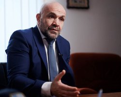 СБУ подозревает семью Мангера в финансировании причастного к убийству Гандзюк, – СМИ
