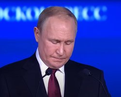 Якщо Путін не з'явиться до Гааги, його розшукуватиме Інтерпол, — колишній суддя МКС