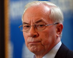 Янукович: У Азарова есть большие шансы на повторное премьерство