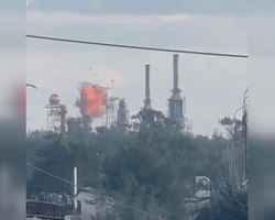 Масована атака на РФ: дрон уразив НПЗ в Дагестані за понад 1 000 км від фронту (відео)